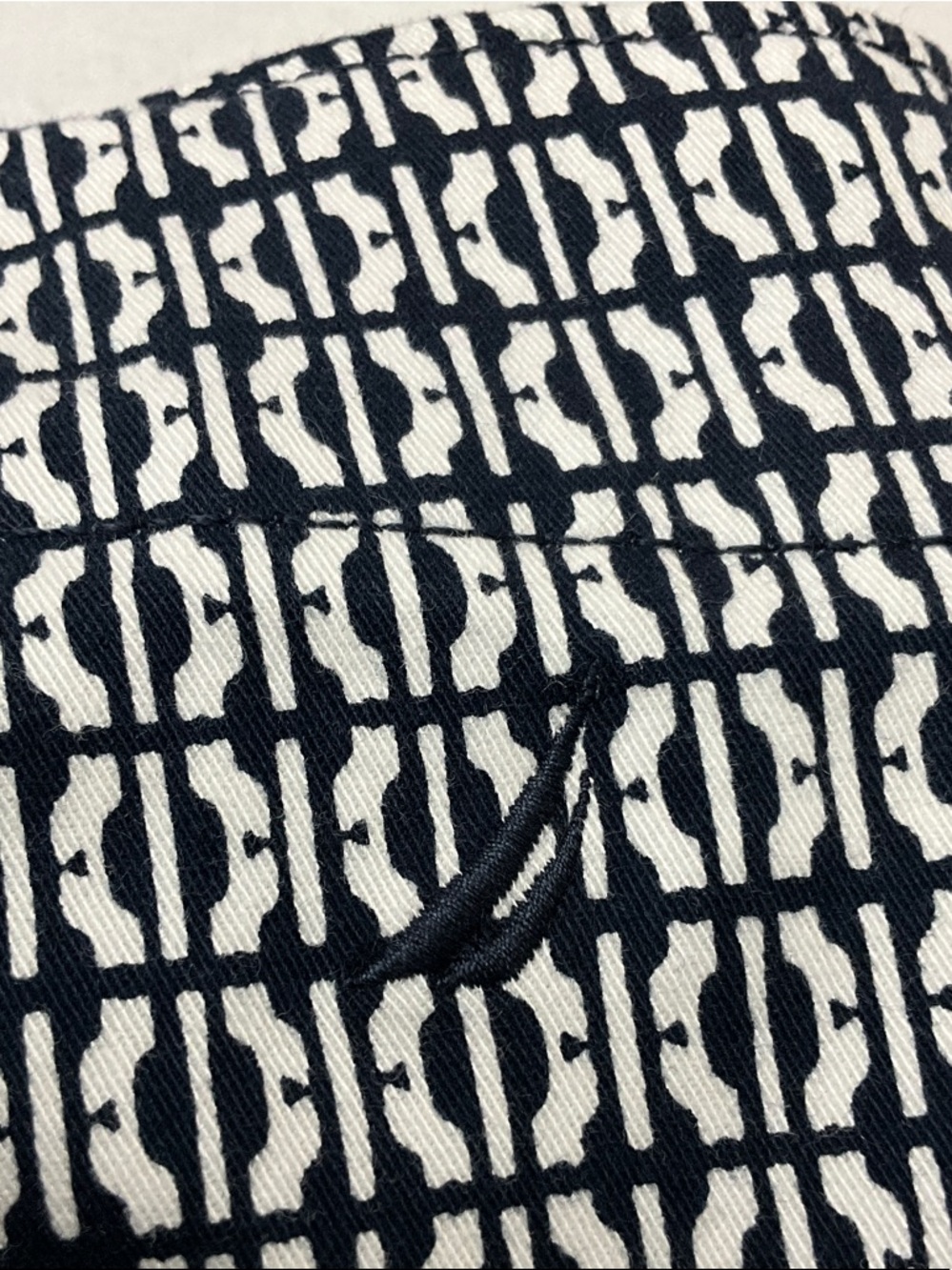 Nautica Black and White women’s flat front shorts-16 - Picture 5 of 8